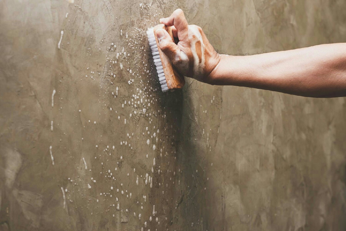 Pareti macchiate addio: ecco come ogni casa può tornare luminosa grazie a 10 metodi infallibili