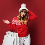 Pranzo di Natale 2025: ecco come scegliere l’outfit perfetto seguendo la moda dell’inverno